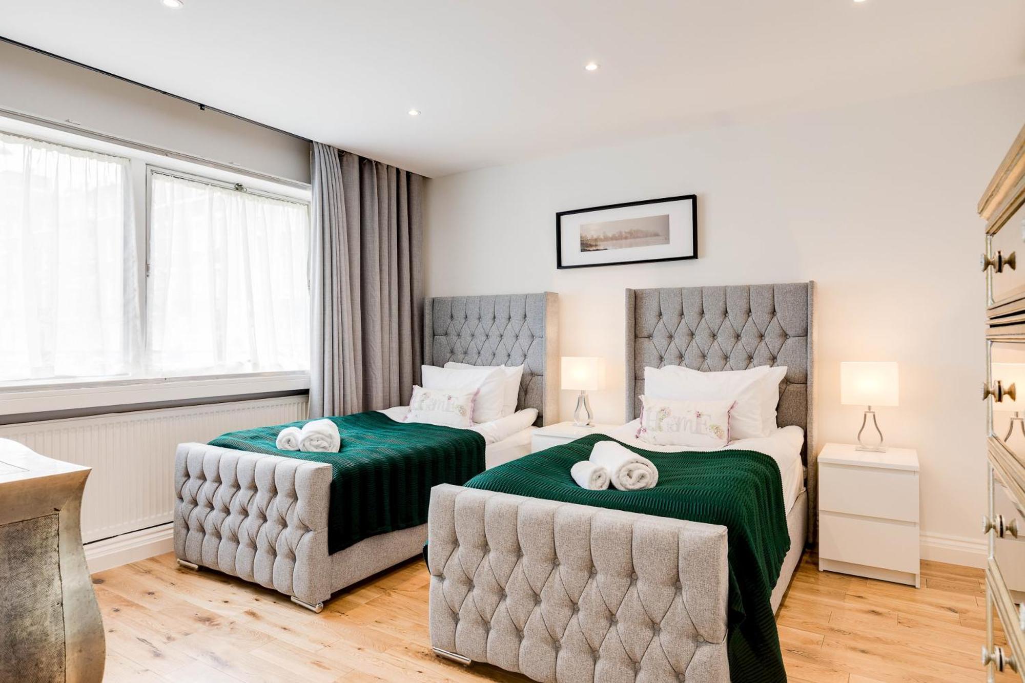 Appartamento 4-bedroom In Marble Arch Londra